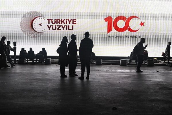 3 Büyük İlde Dev Organizasyon
