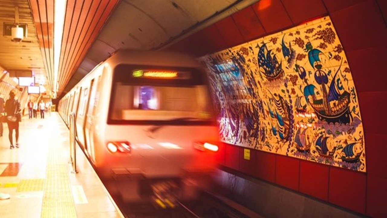 4 levent metro İstasyonu yeniden hizmet vermeye başladı