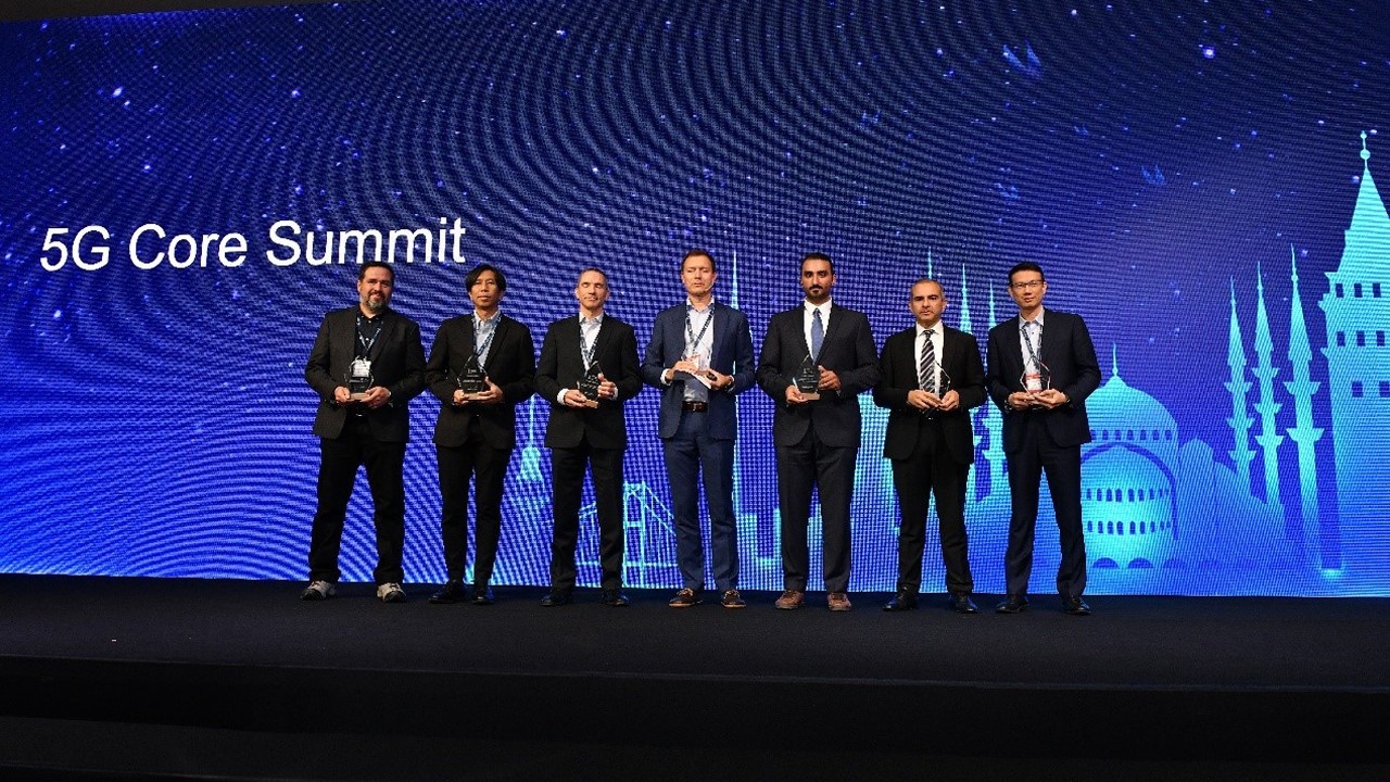 5g core summit 2023 İstanbulda düzenlendi