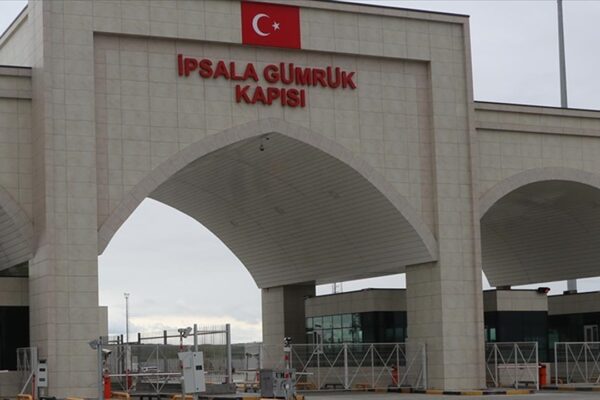 60 Düzensiz Göçmen Tırda Yakalandı