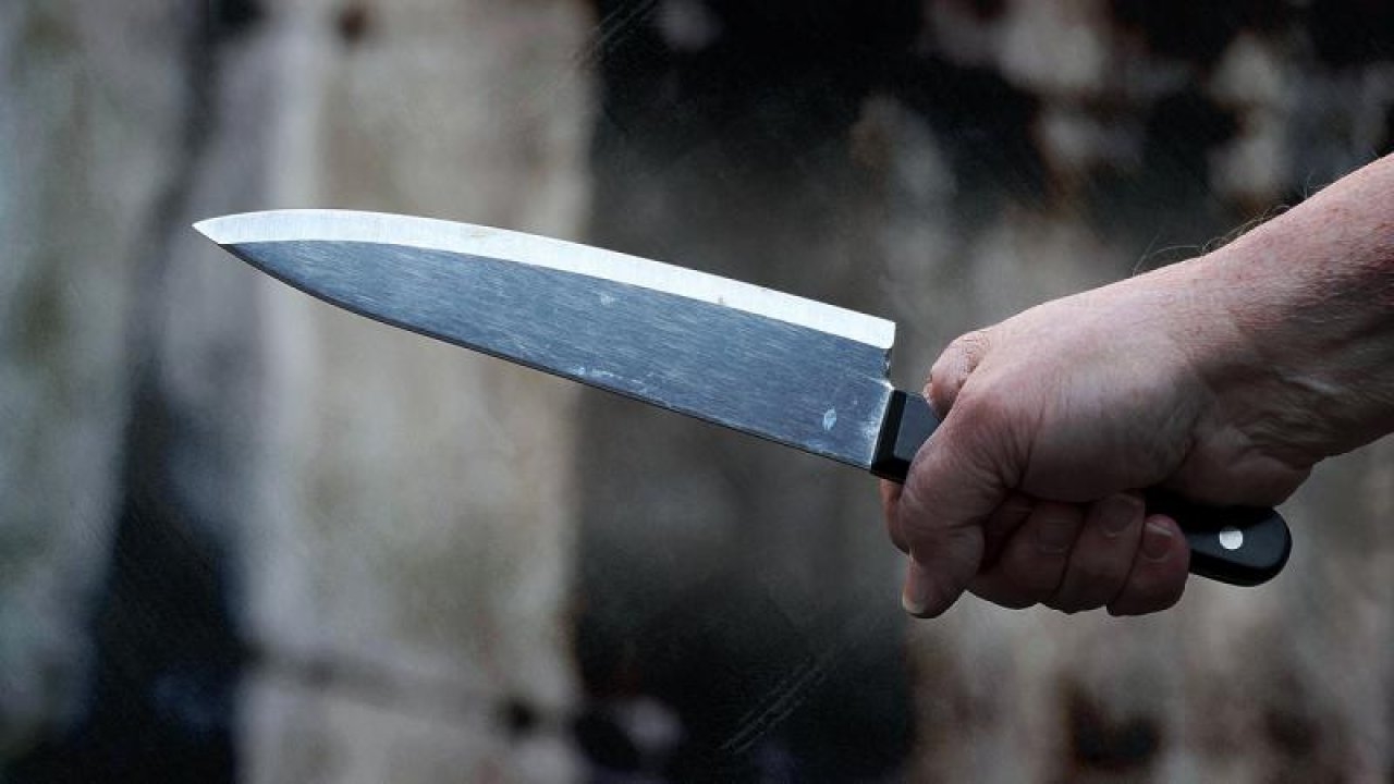 Esenyurt’ta 9 Kişiyi Bıçakla Yaralayan Saldırgan Polis Ekiplerince Aranıyor