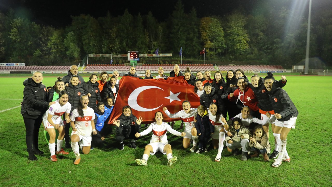 a milli kadın futbol takımından dört dörtlük galibiyet
