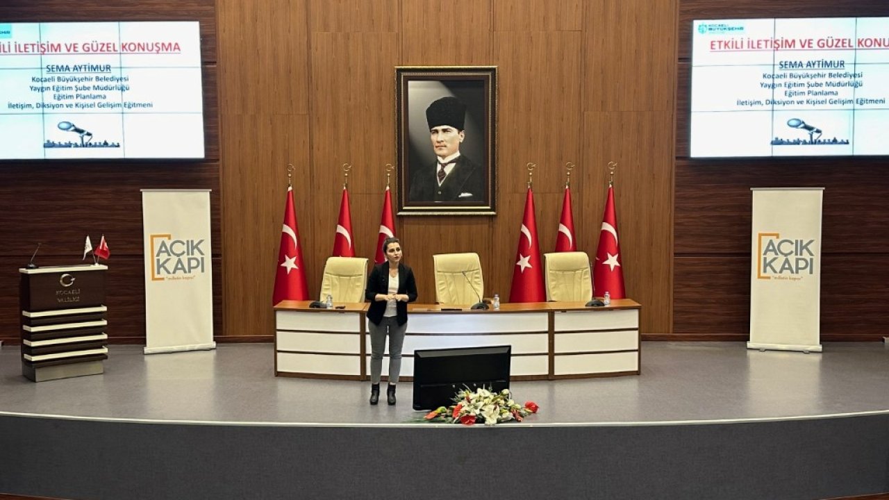 açık kapı görevlilerine etkili İletişim ve güzel konuşma eğitimi verildi