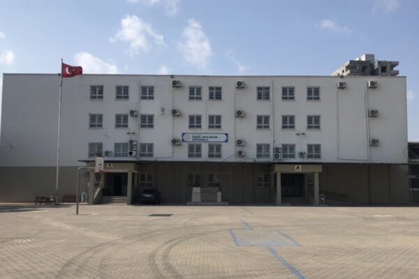 Adana’da Bir Okulda Yok Artık Dedirtecek Olay