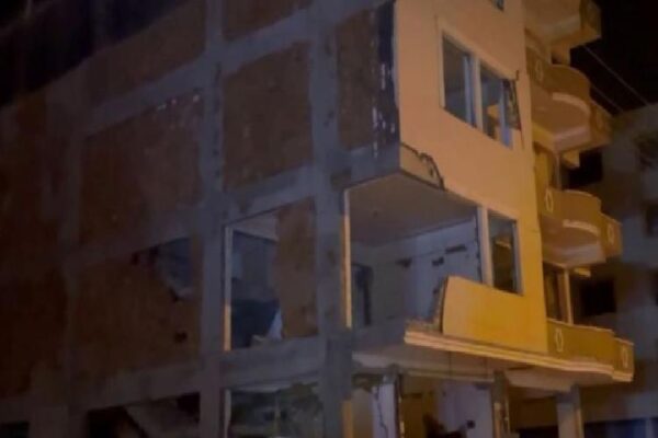 Adıyaman’da ağır hasarlılar tehlikede!