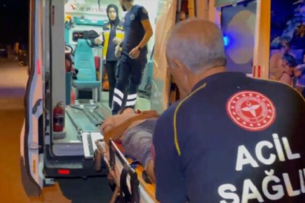 Adıyaman’da araba motosiklete çarpıp kaçtı… Motosiklet şoförü yaralı!