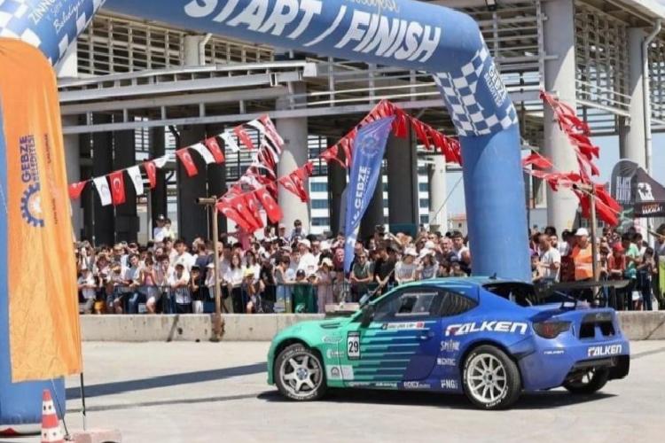adrenalin tutkunları gebze driftfestte buluştu
