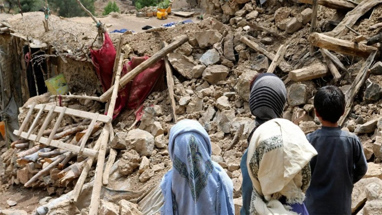 afganistanda 63lük deprem Çok sayıda can kaybı ve yaralı var