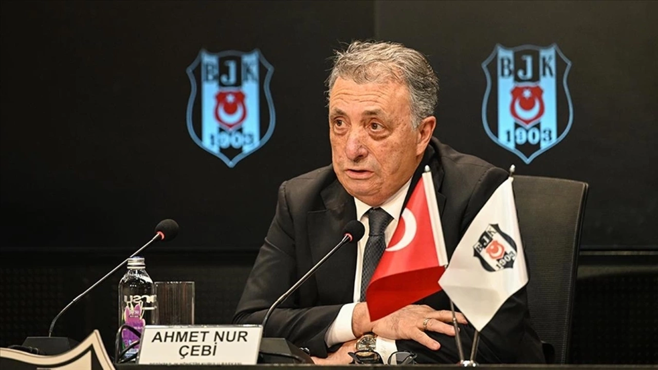ahmet nur Çebiden adaylık açıklaması