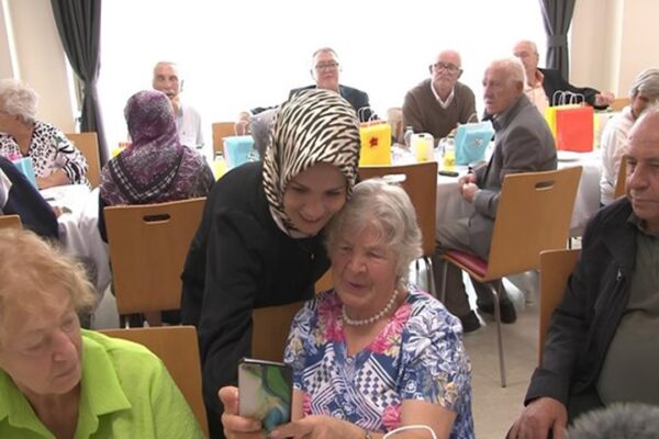 Aile ve Sosyal Hizmetler Bakanı Göktaş’ın Yaşlılar Günü Ziyareti