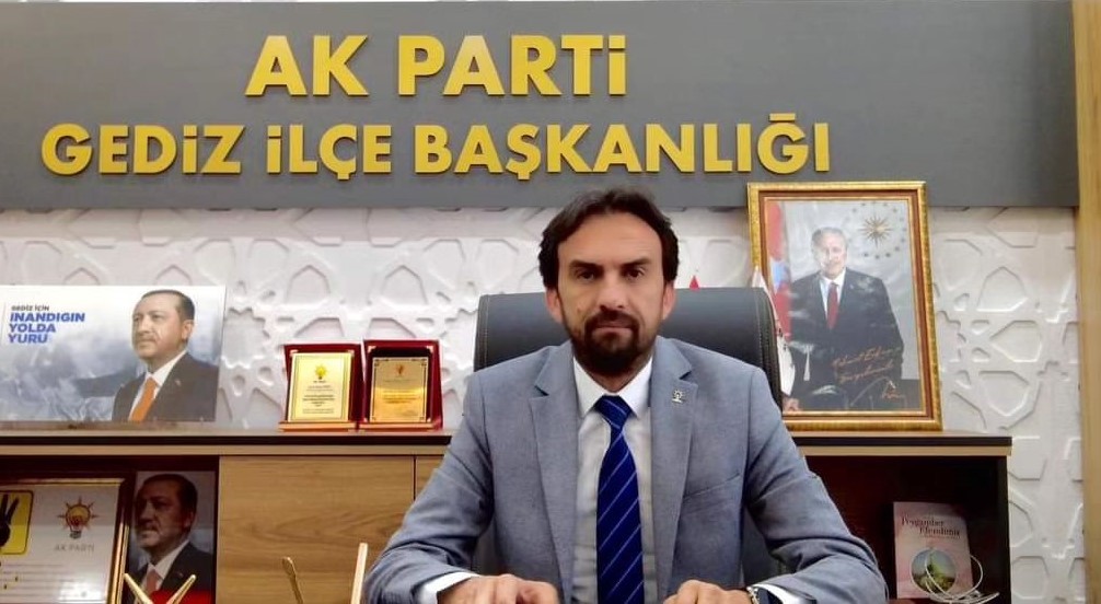 ak partide İstifa İlçe başkanı açıkladı