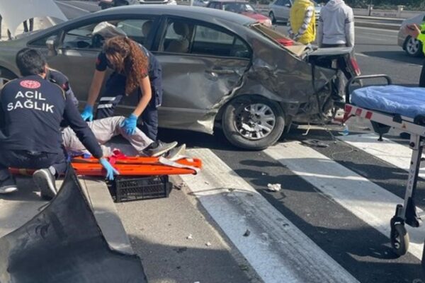 AKP Bilecik İl Başkanı Serkan Yıldırım Ankara Yolunda Trafik Kazası Geçirdi