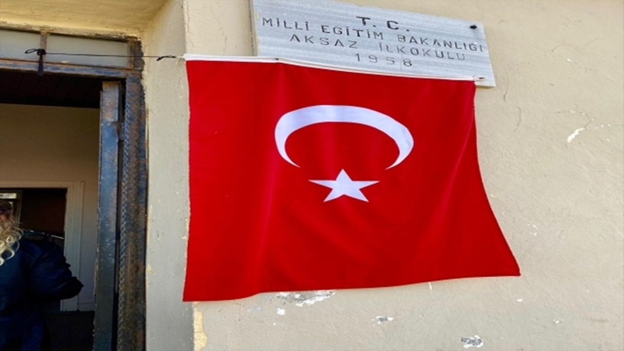 aksaz İlkokulu 23 yıl aradan sonra yeniden açıldı
