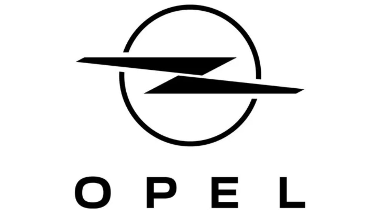Alman Otomobil Devi Opel Logosunu Değiştirdi