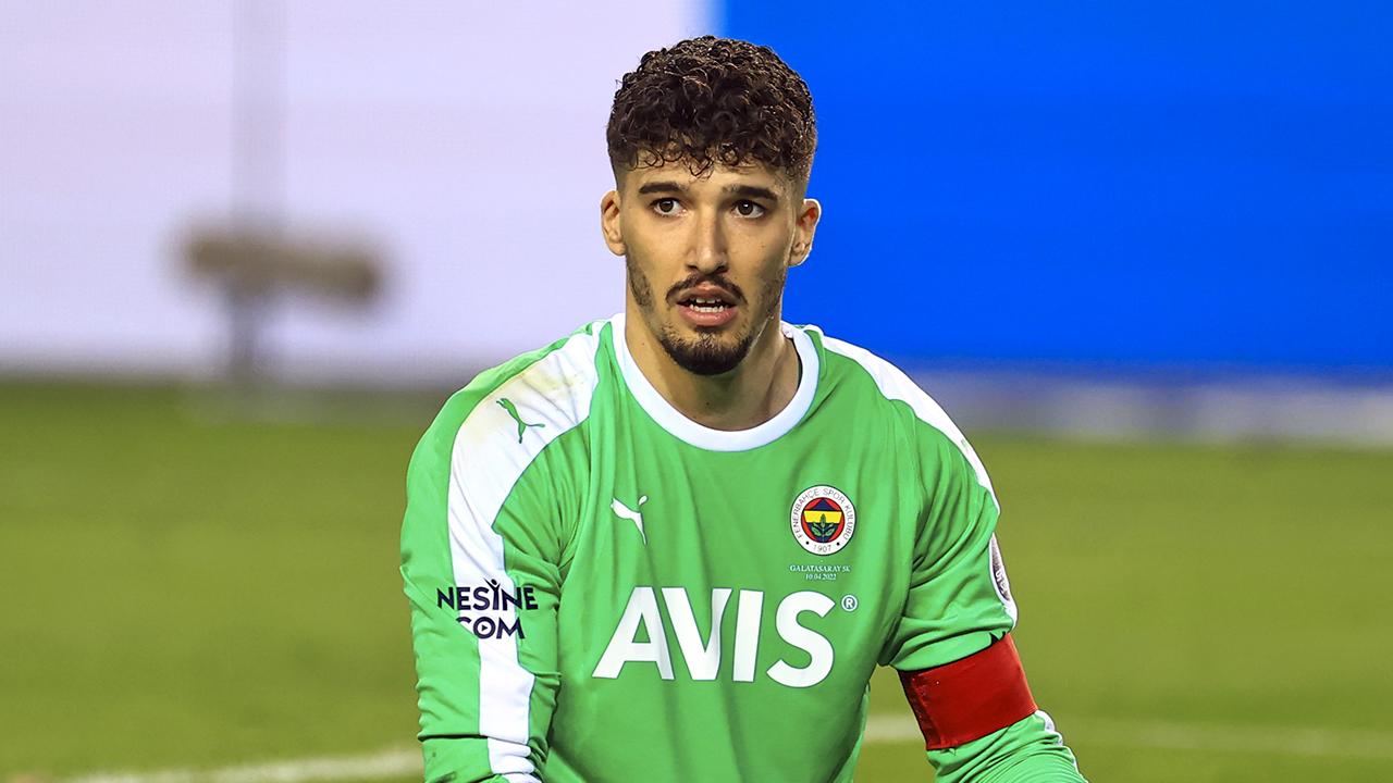 altay bayındır İngiltere yolcusu
