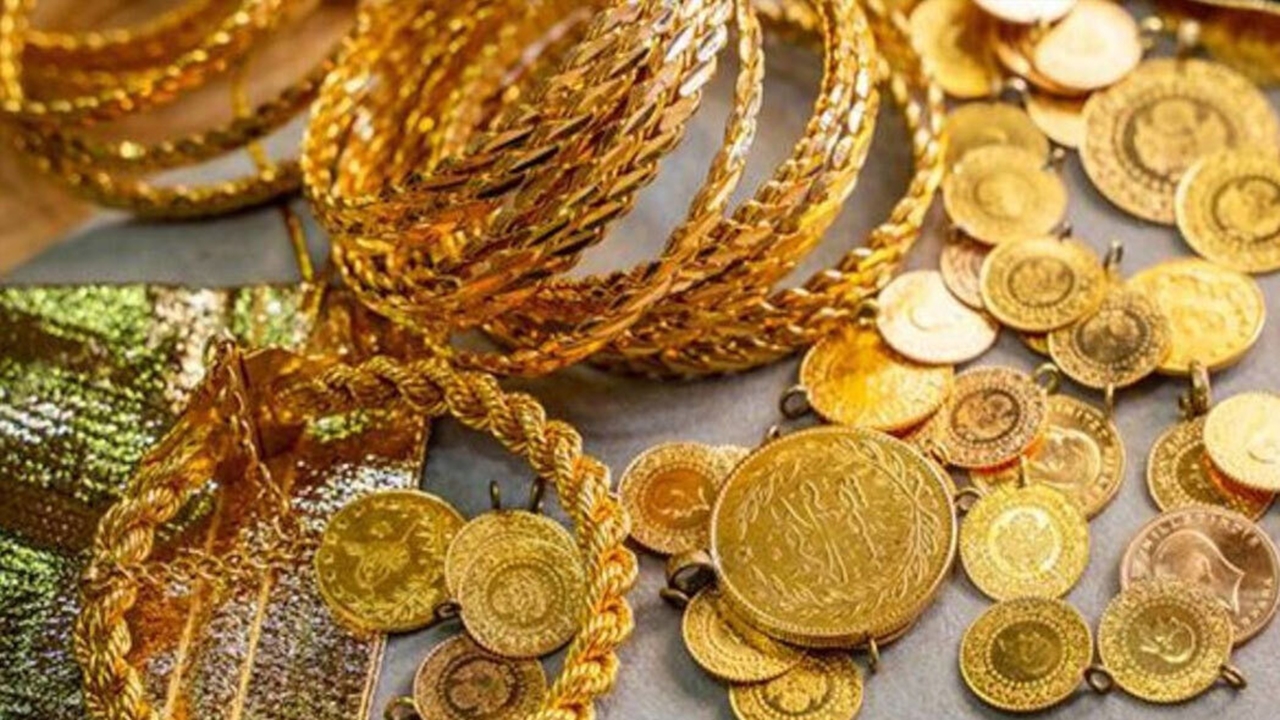 Altının Kilogramı 1 Milyon 854 Bin 500 Liraya Yükseldi