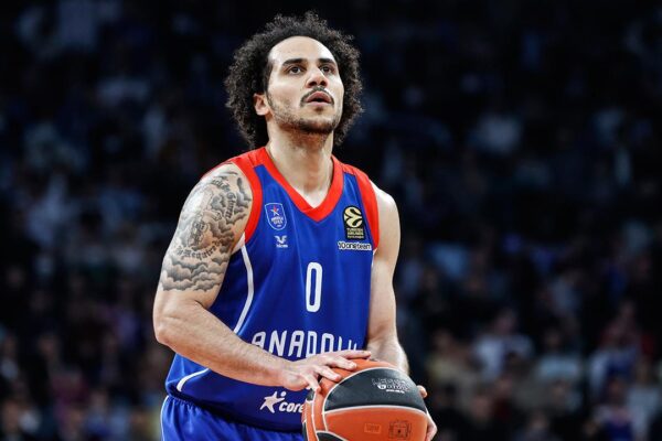 Anadolu Efes Oyuncusu Shane Larkin’in Cezası Onandı!