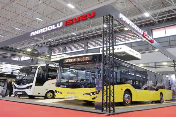 Anadolu Isuzu İhracatta Zirvede: OİB’den 2022 İhracat Başarı Ödülü