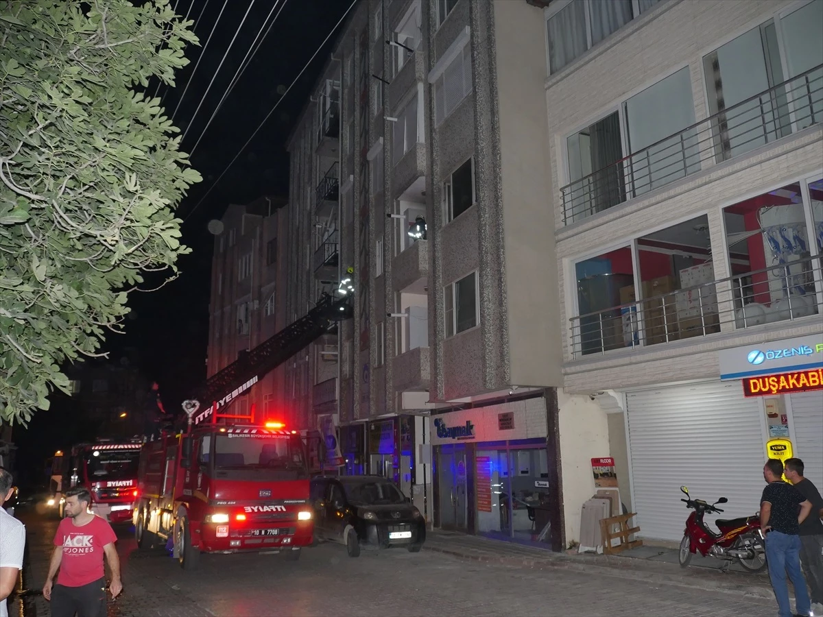 apartmanda Çıkan yangın büyük paniğe yol açtı