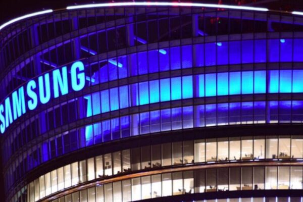 Apple Sonrası Samsung’dan Devasa Zam Geldi