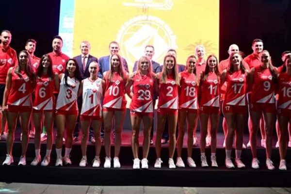 Aras Kargo Kadın Voleybol Takımı Kurdu