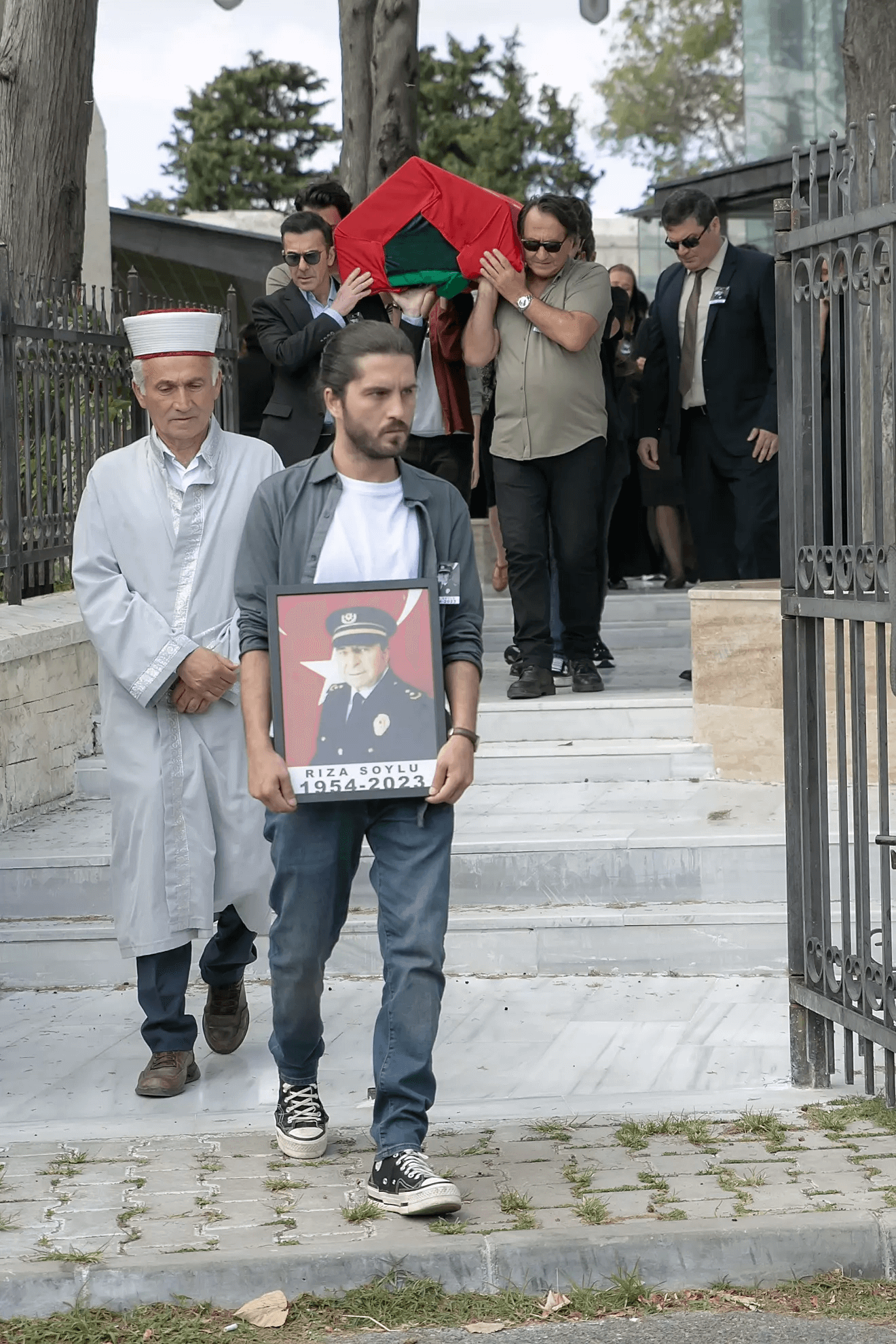 Arka Sokaklar Rıza Baba