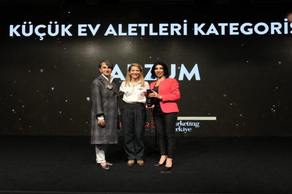 Arzum A.L.F.A. Awards’ta Yılın “Müşteri Markası” Ödülünü Aldı