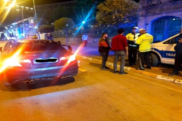 Asayiş Ve Trafik Huzur Uygulaması: Balıkesir’de Çok Sayıda İşlem Gerçekleştirildi