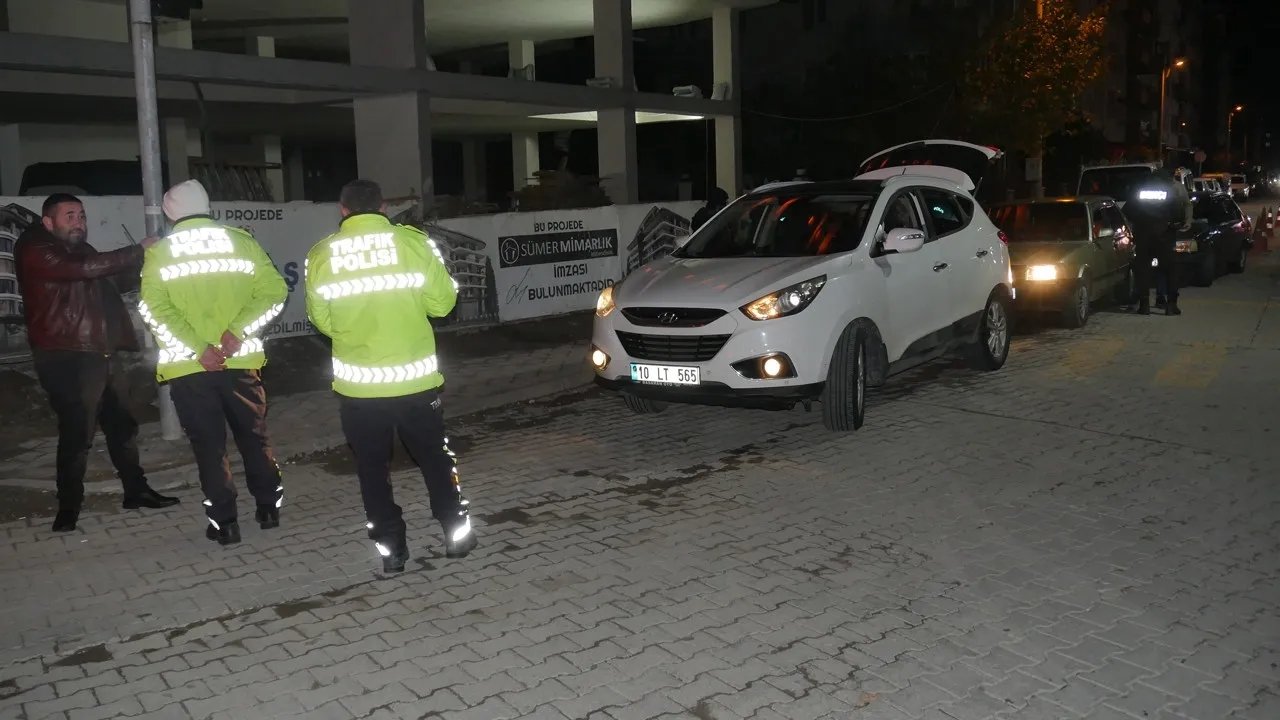 asayiş ve trafik uygulamalarıyla 11 Şüpheli yakalandı