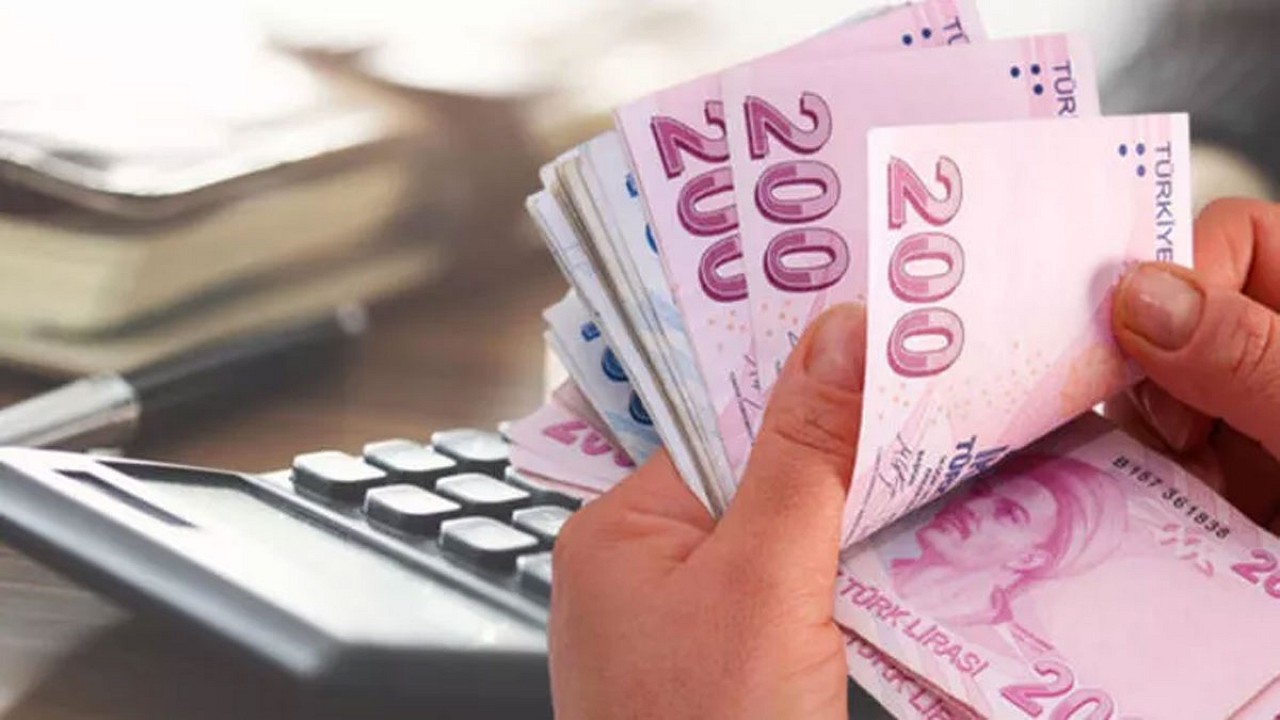 asgari Ücret zammına sayılı günler hesaplamalar o Ücreti İşaret ediyor