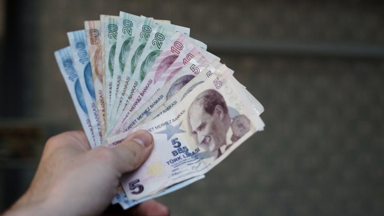 Asgari Ücret Zammının Ardından Kalem Kalem Yeni Maaşlar