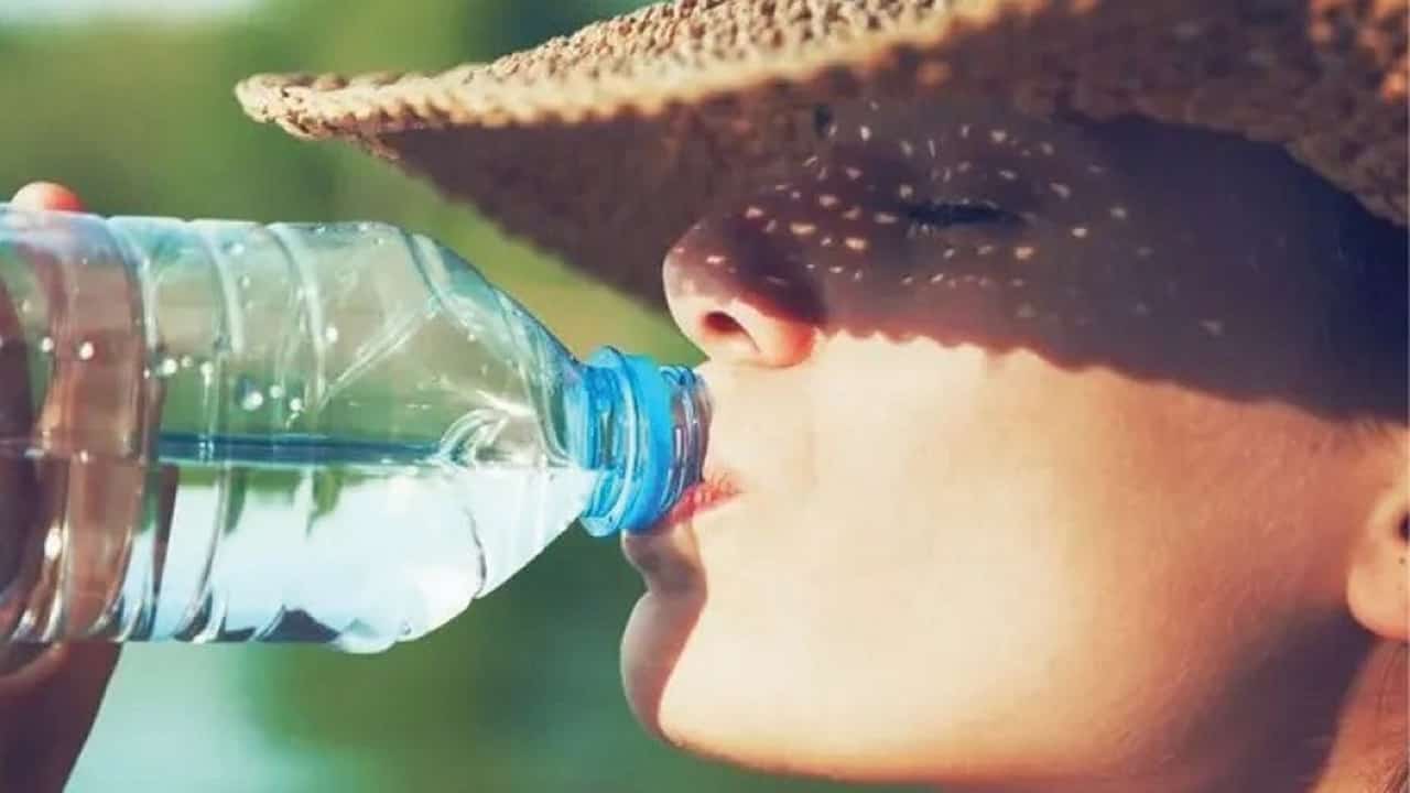 aşırı sıcaklarda kullanılan pet Şişelere dikkat