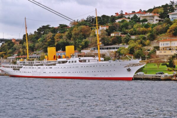 Atatürk’ün Yatı Savarona’da Asbest Belirlendi