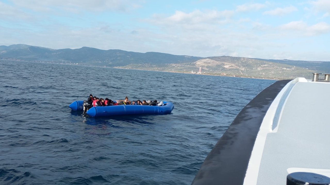 ayvacık açıklarında 70 göçmen yakalandı