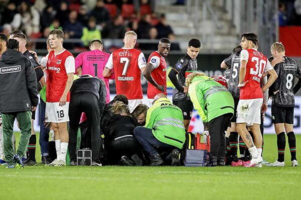 AZ Alkmaar -NEC Nijmegen Maçında Korkutan Anlar