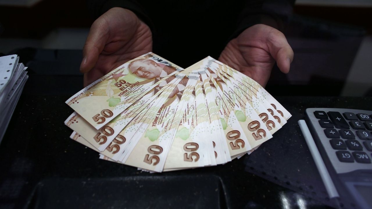 az evvel duyuruldu 18 yaşından büyüklere 375000 lira faizsiz kredi fırsatı başladı