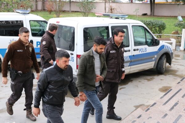 Baba Ve Oğlun Yaralanmasına İlişkin 2 Kişi Tutuklandı