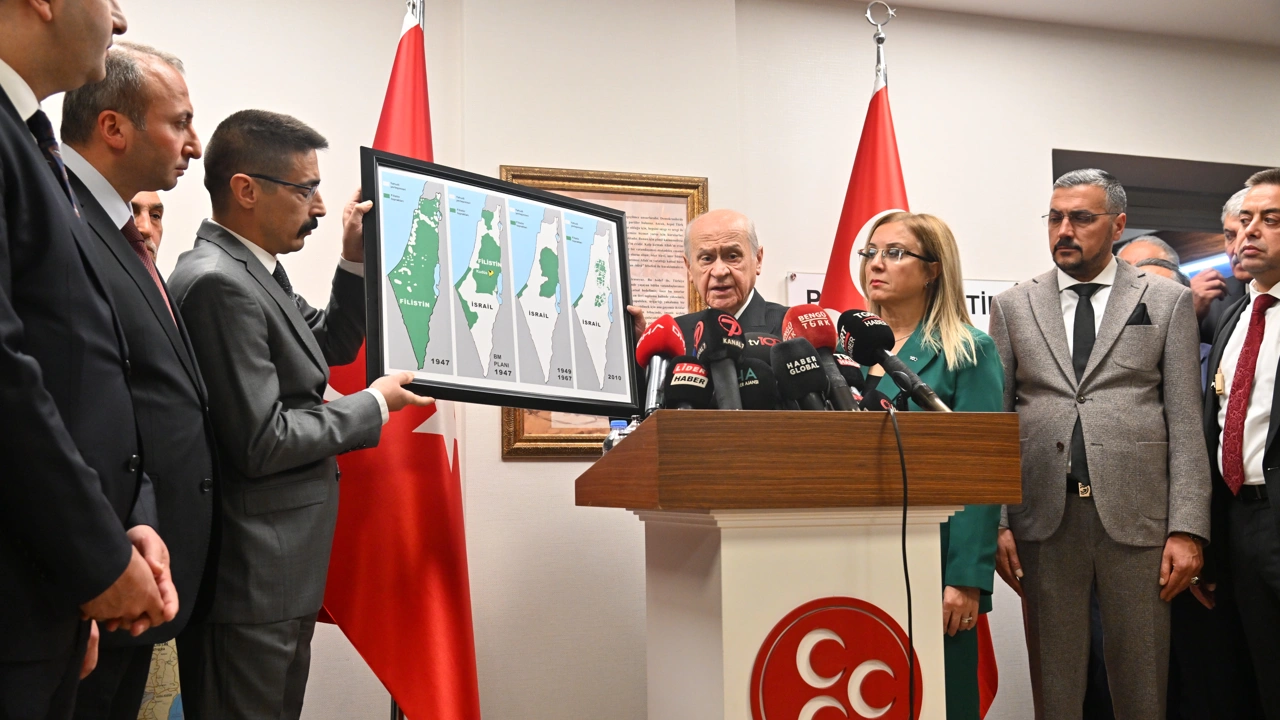 bahçeli İsrail amerikalı dayılarına güvenmemesi lazım
