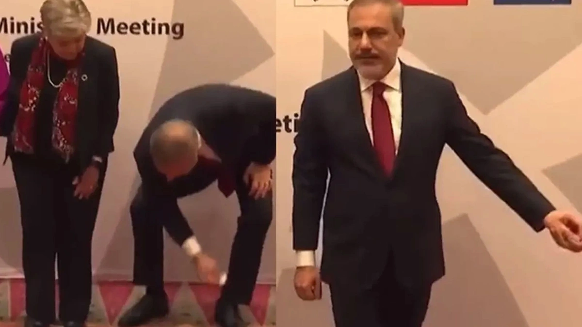 bakan hakan fidan türk bayrağını yerde bırakmadı o anlar viral oldu