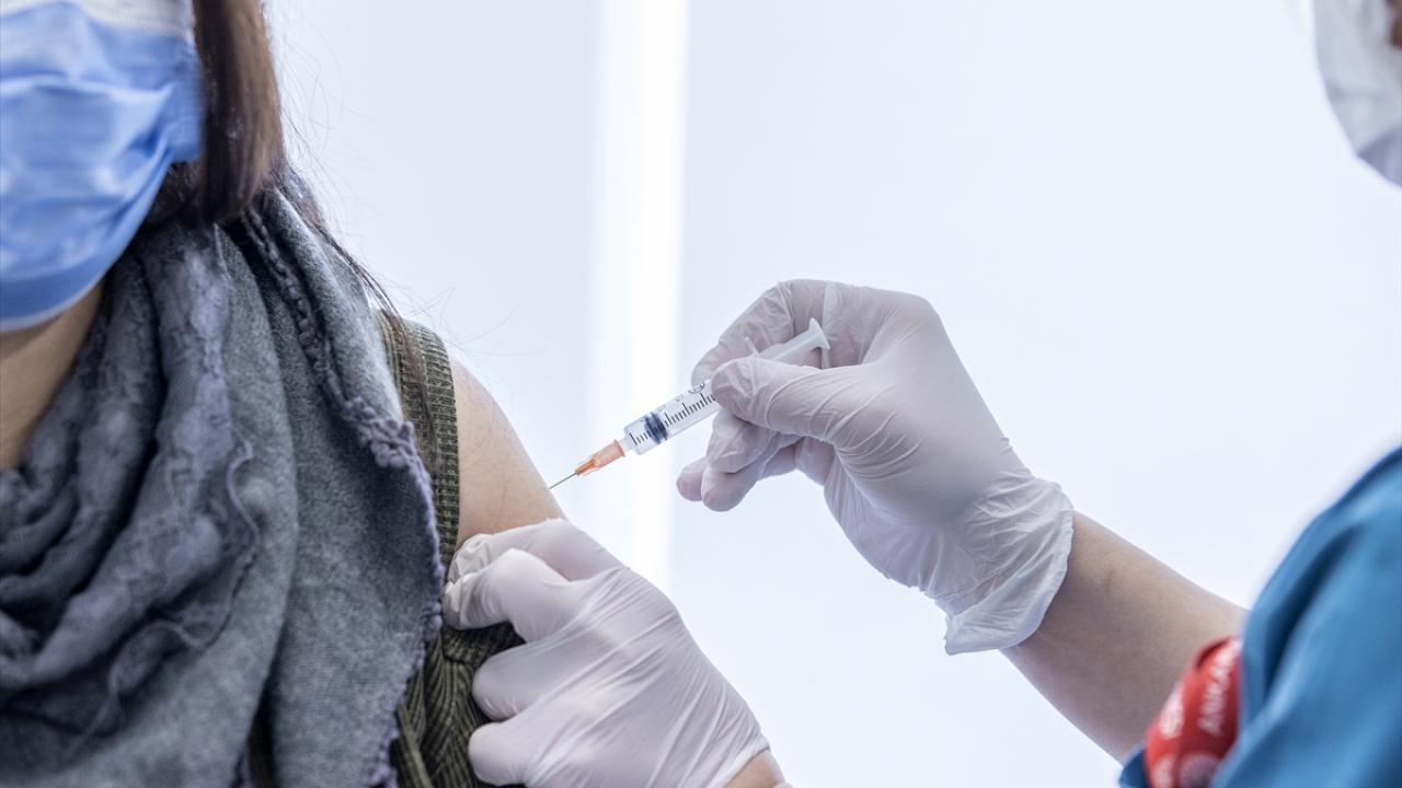 koronavirus-asisi.jpg