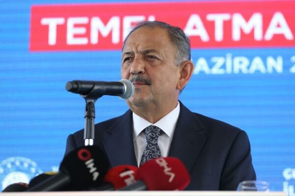 Bakan Özhaseki Köy Konutları Yapımına Başlandığını Açıkladı