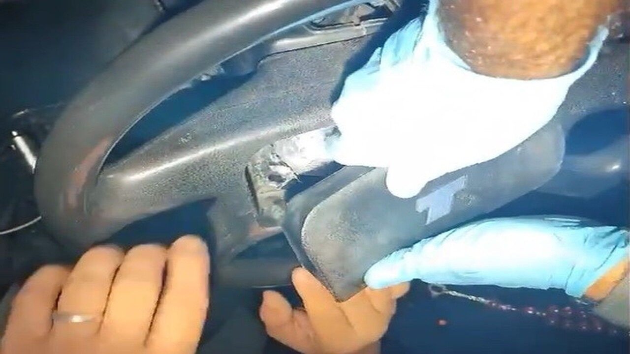 balıkesirde otomobilin direksiyon haznesinde gizli uyuşturucu bulundu
