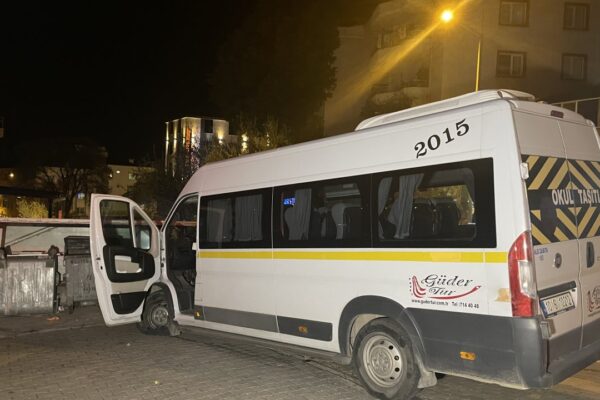 Balıkesir’de Servis Aracı Çaldı Bursa’da Bıraktı