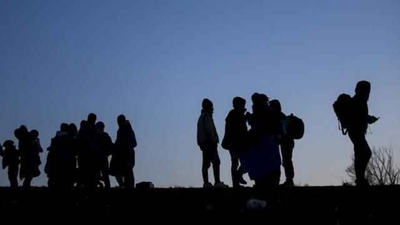 balıkesirde yunanistana gitmek Üzere olan göçmenler yakalandı