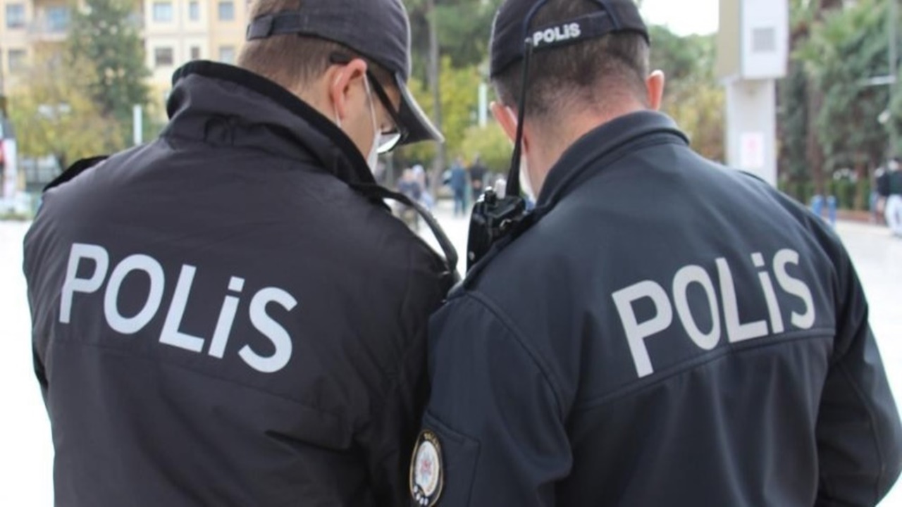balıkesirde bir araçta uyuşturucu madde ele geçirildi