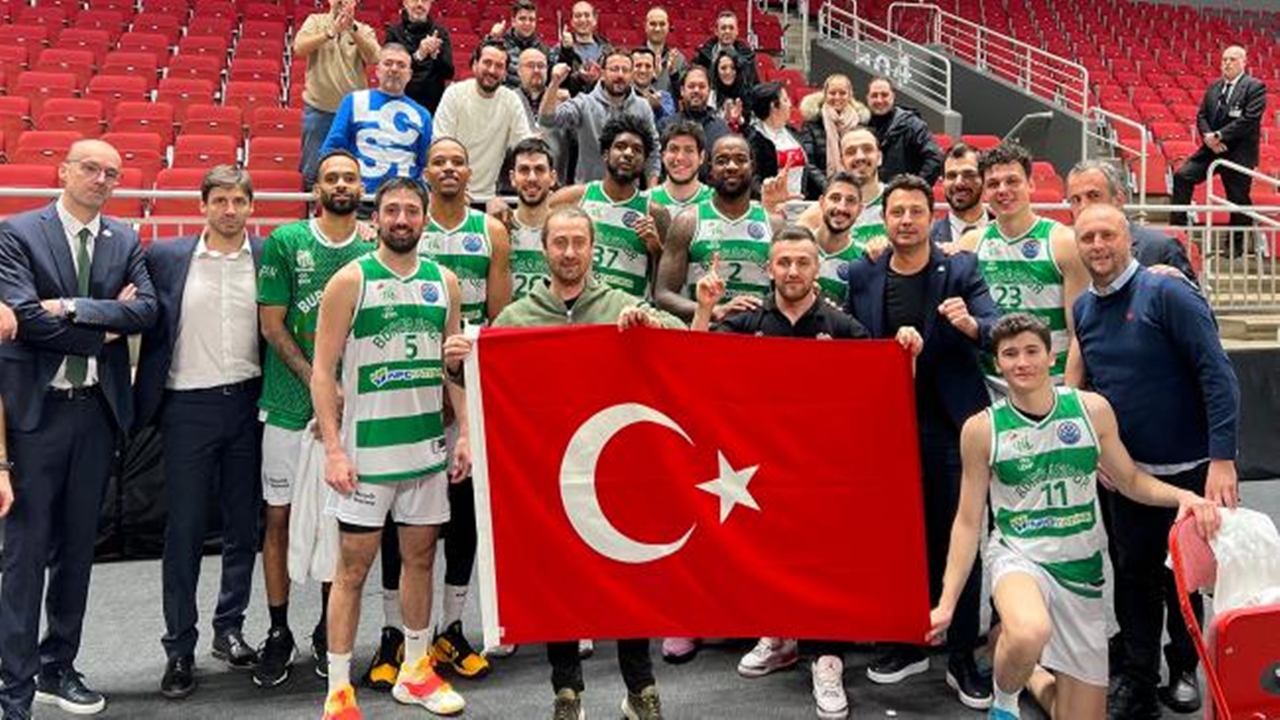 basketbol Şampiyonlar liginde bursaspor İnfo takımından galibiyet