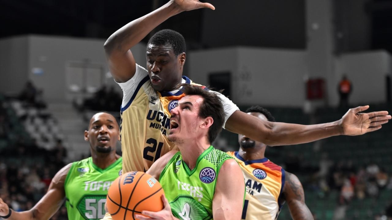 basketbol Şampiyonlar liginde tofaŞ ucam murcia takımına yenildi