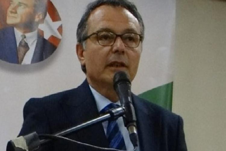 batı trakya türklerinin lideri yunanistana sokulmadı