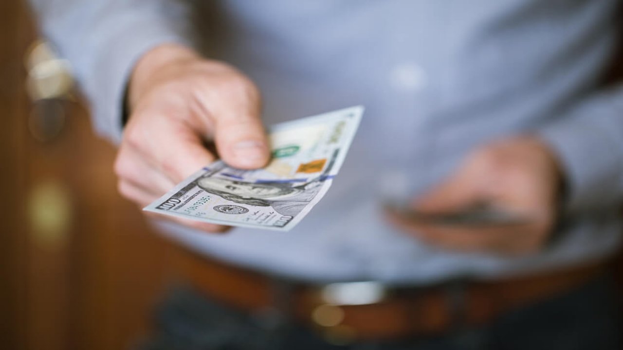 bedelsiz hisse ve nakit temettü yatırımcıları bekliyor
