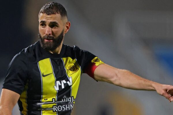 Benzema’dan 4 Dakikada Şok: Hem Kendi Kalesine Hem de Rakip Kaleye Attı